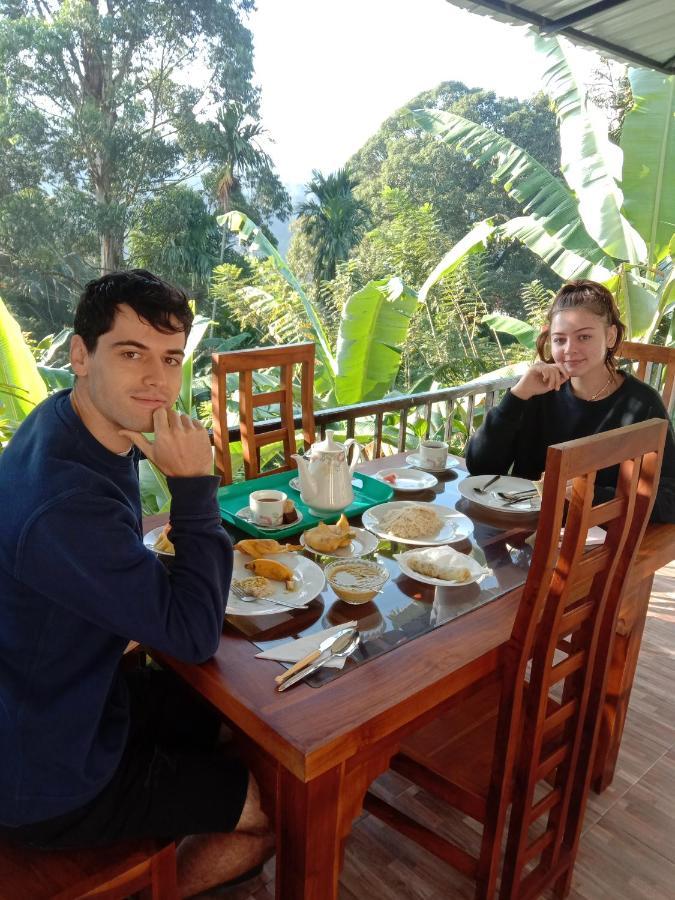 אלה Charming View Homestay מראה חיצוני תמונה